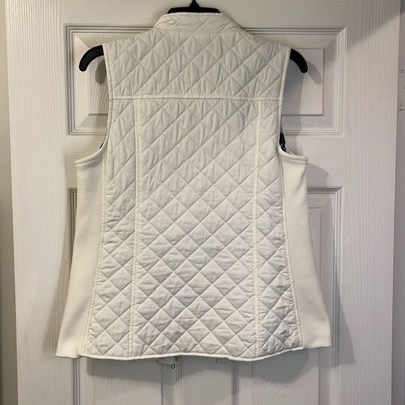 Kim Rogers White Vest, size small - Picture 3 of 3